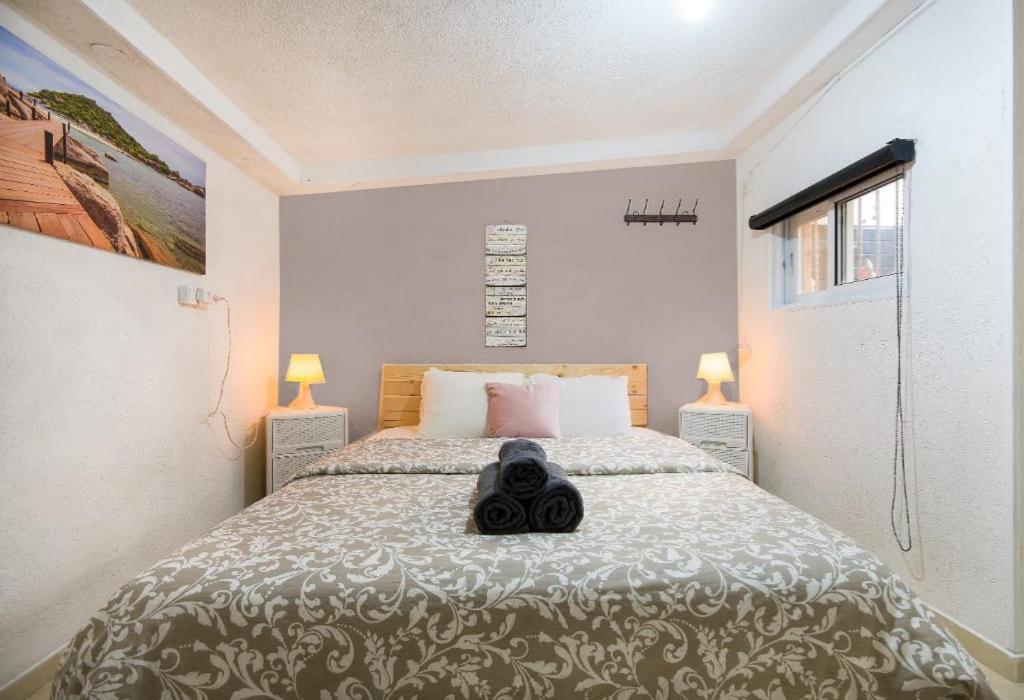 Amazing Garden Apartment In Haifa Esterno foto