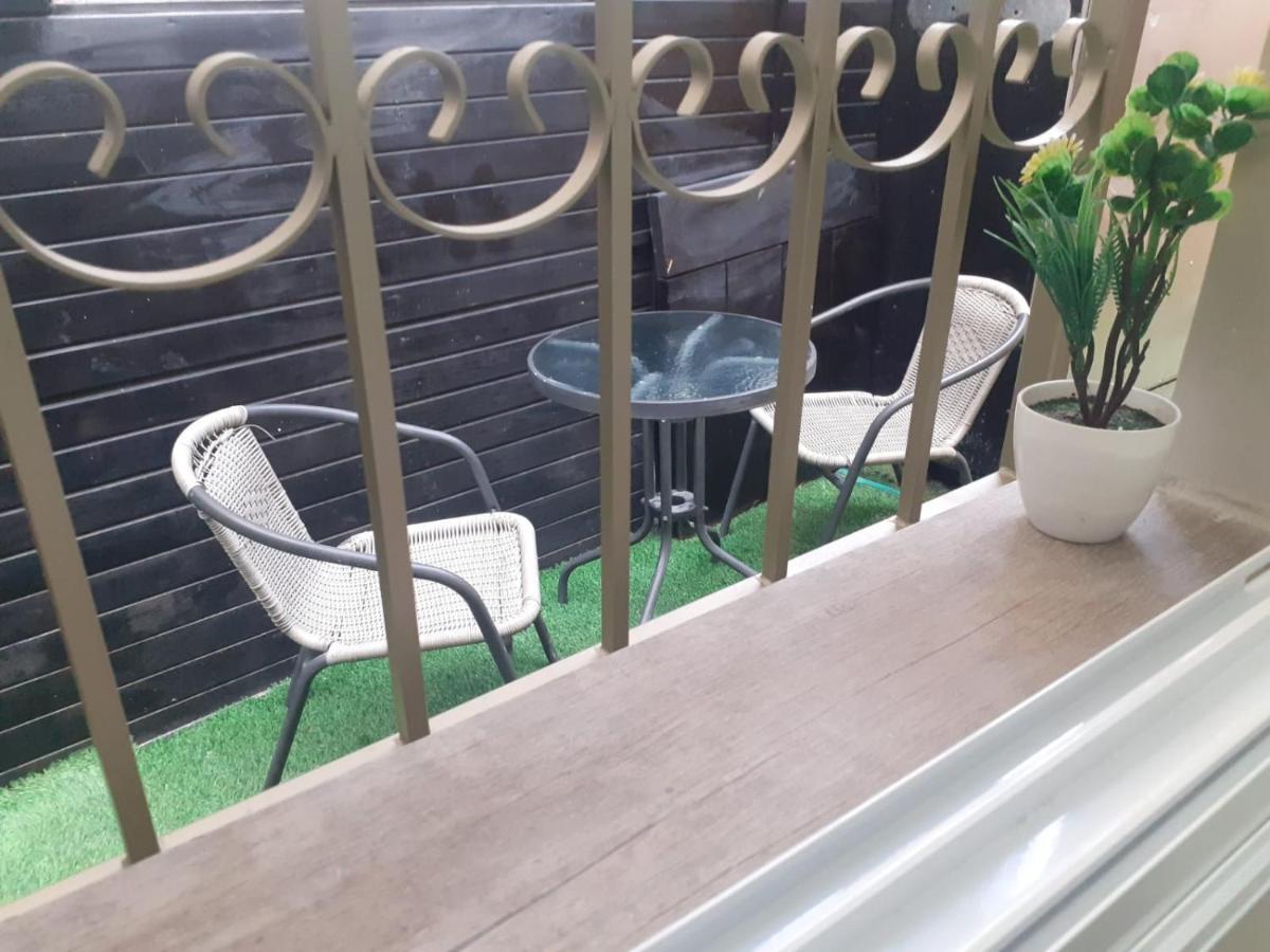 Amazing Garden Apartment In Haifa Esterno foto